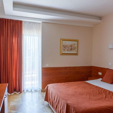 Hotel Sileks Ohri Dış mekan fotoğraf